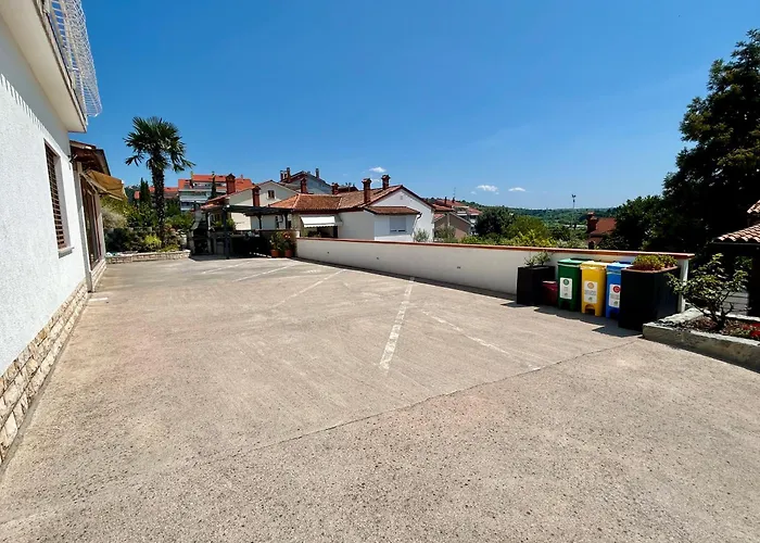 Apartments Maraz