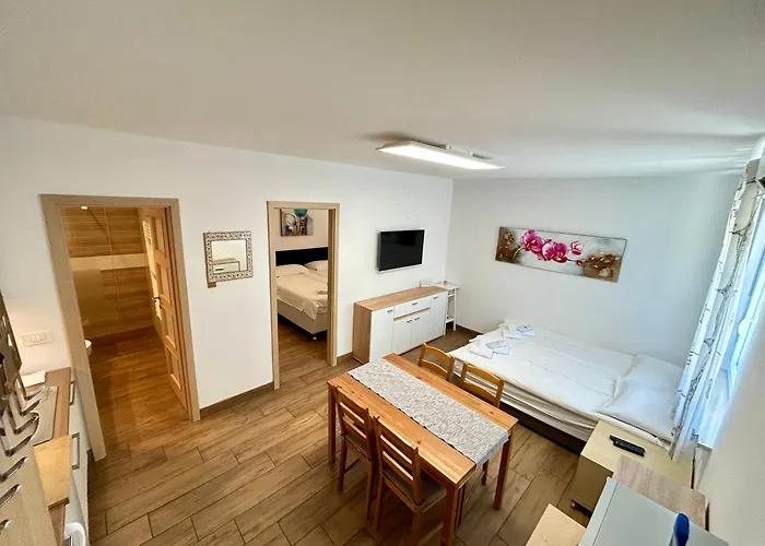 Apartments Maraz